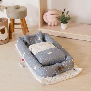 Newborn Foldable Portable Crib Middle Bed Baby Infant Bionic Mattress