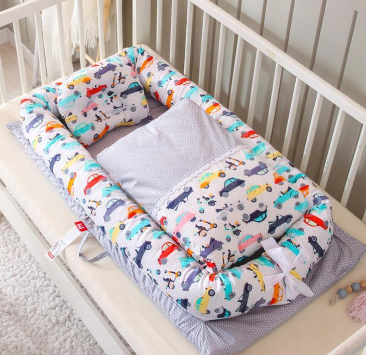 Newborn Foldable Portable Crib Middle Bed Baby Infant Bionic Mattress