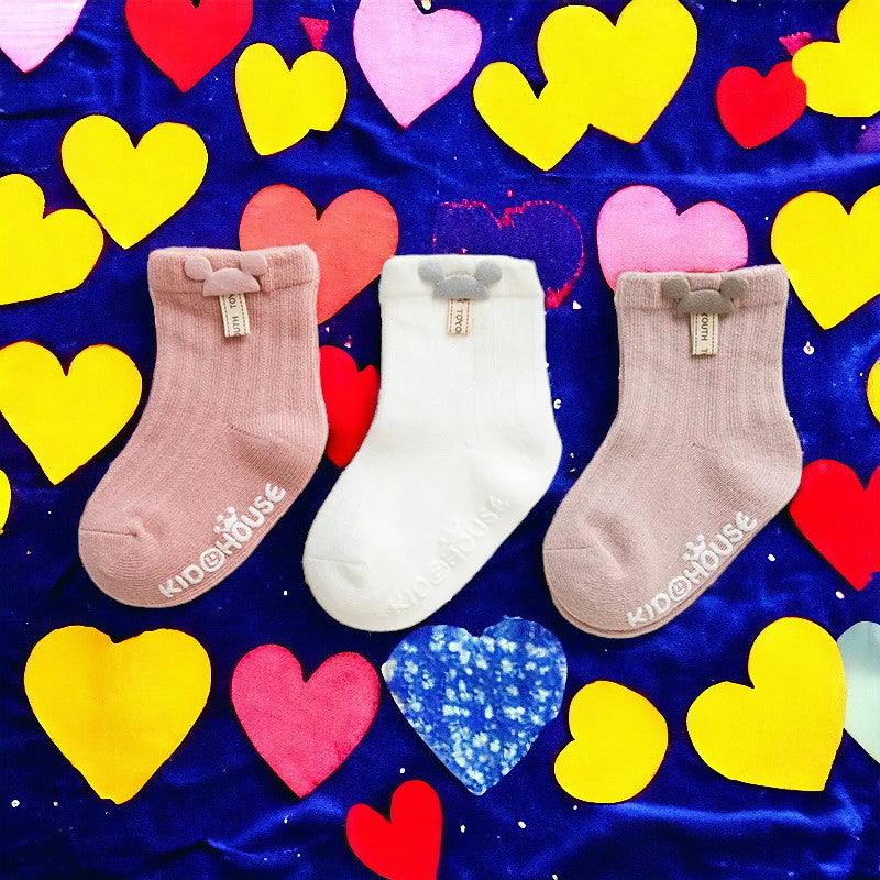 LittleLaughs Non-Slip Cotton Socks/3 Pairs