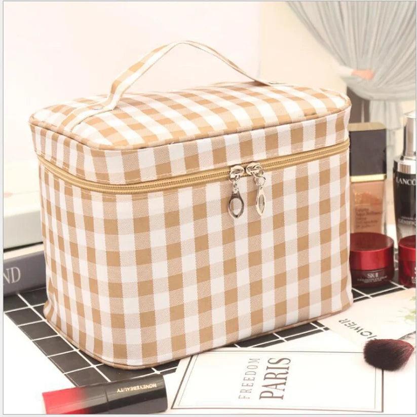 Women's Large Capacity Cosmetic Bag Toiletry Storage Organizer